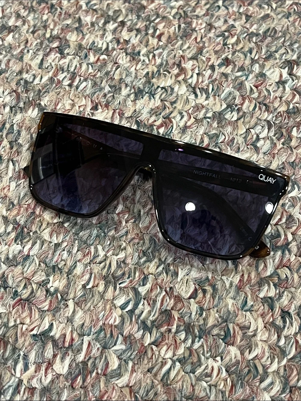 Quay Australia Tortoiseshell Rectangle Sunglasses — Brown Frames - Picture 1 of 4